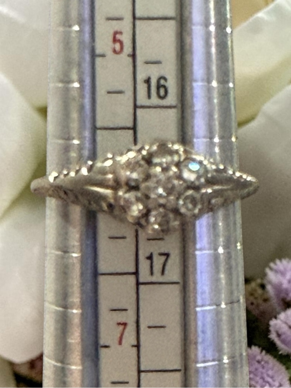 1930s Art Deco 14K White Gold Diamond Filigree Ring Size 6 - Picture 2 of 8